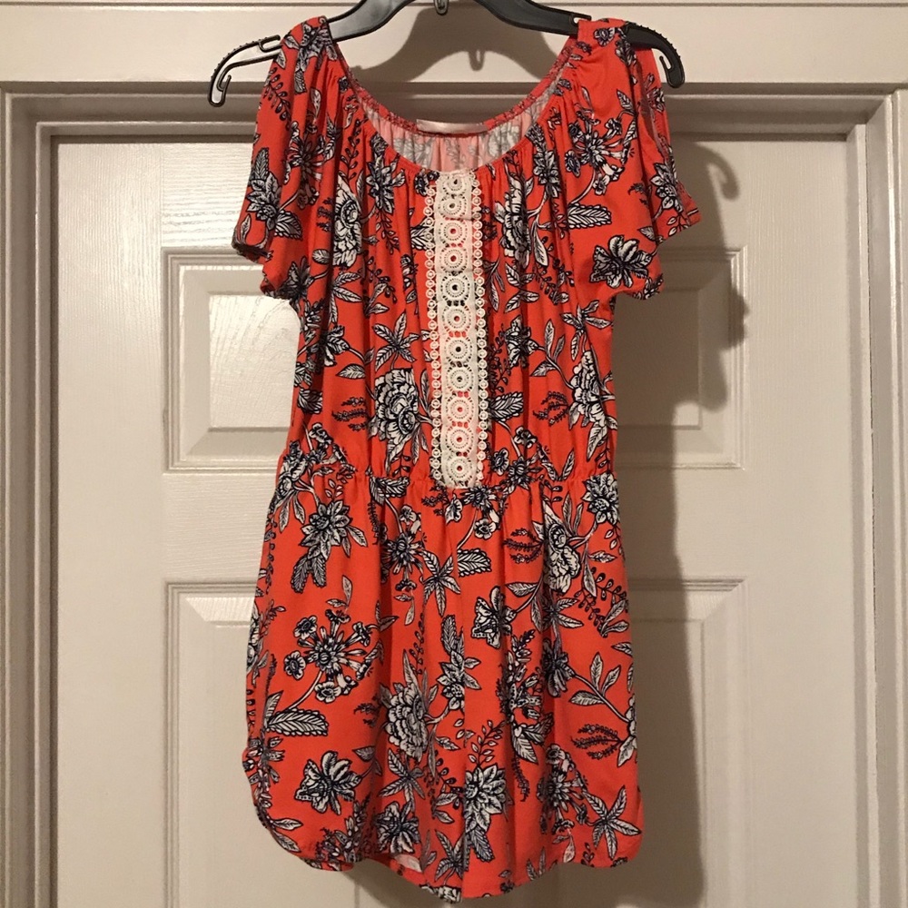 Heart + Arrow Girls Romper size 12
